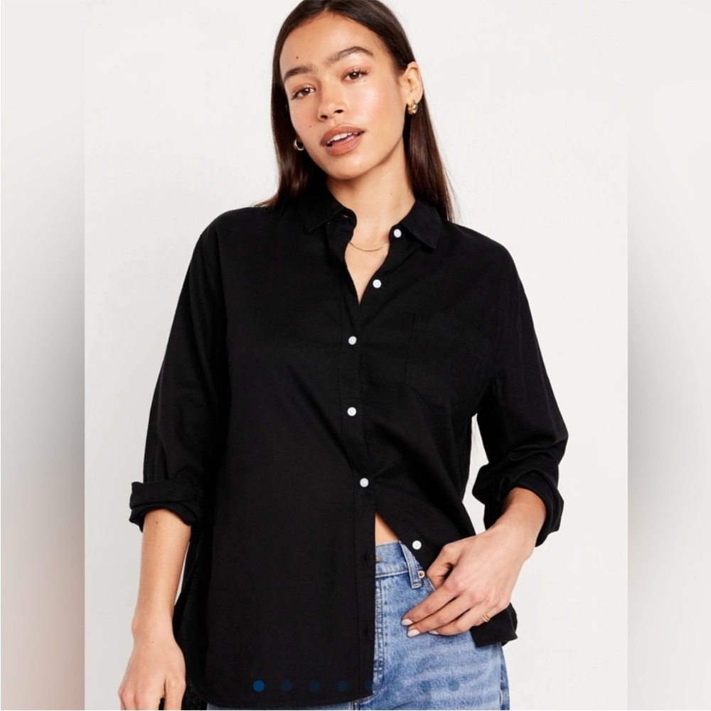Old Navy Women's Black Button Down Shirt
